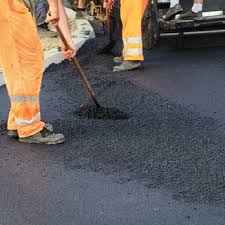 Best Asphalt Driveway Installation  in Walnut Creek, CA